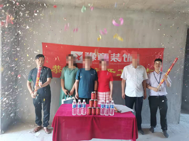 翠湖陳女士.jpg 翠湖陳女士.jpg