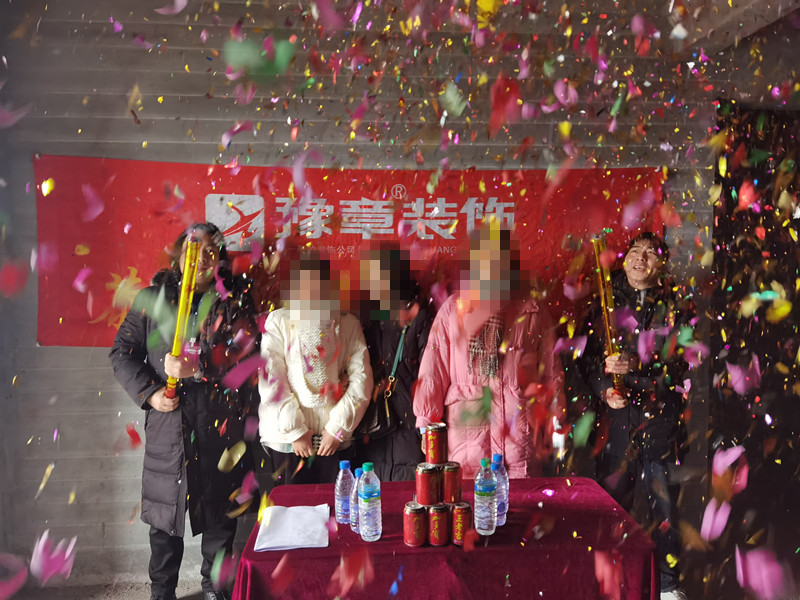 天潤芙蓉晏女士_副本.jpg 天潤芙蓉晏女士_副本.jpg